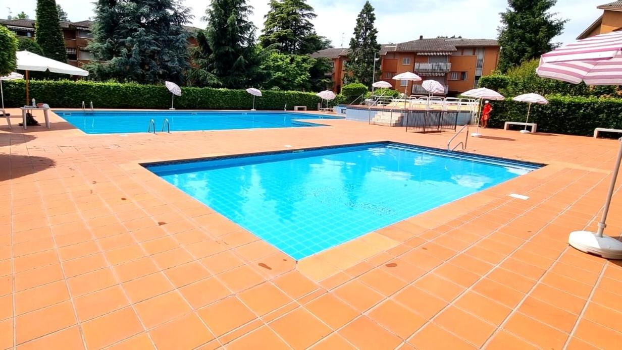 Appartamento Peschiera Peschiera del Garda Bagian luar foto
