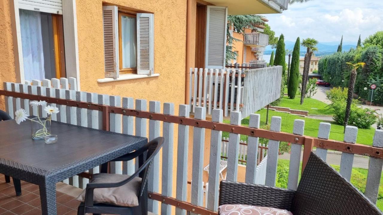 Appartamento Peschiera Peschiera del Garda Bagian luar foto
