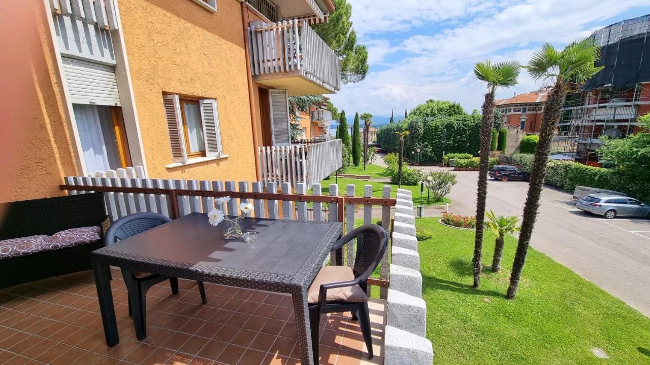 Appartamento Peschiera Peschiera del Garda Bagian luar foto