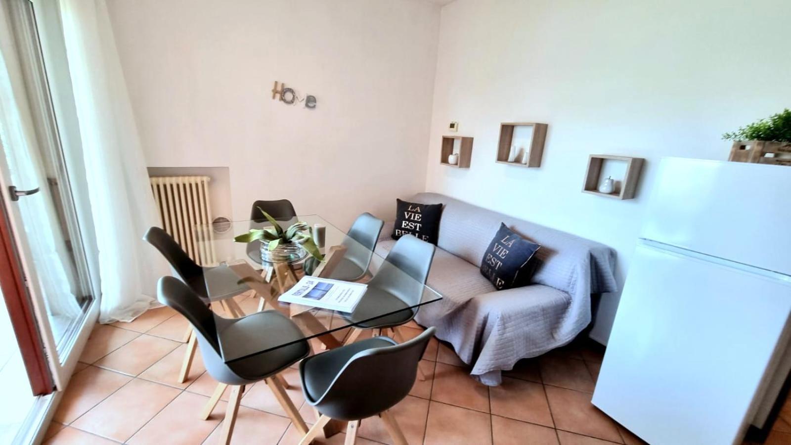 Appartamento Peschiera Peschiera del Garda Bagian luar foto